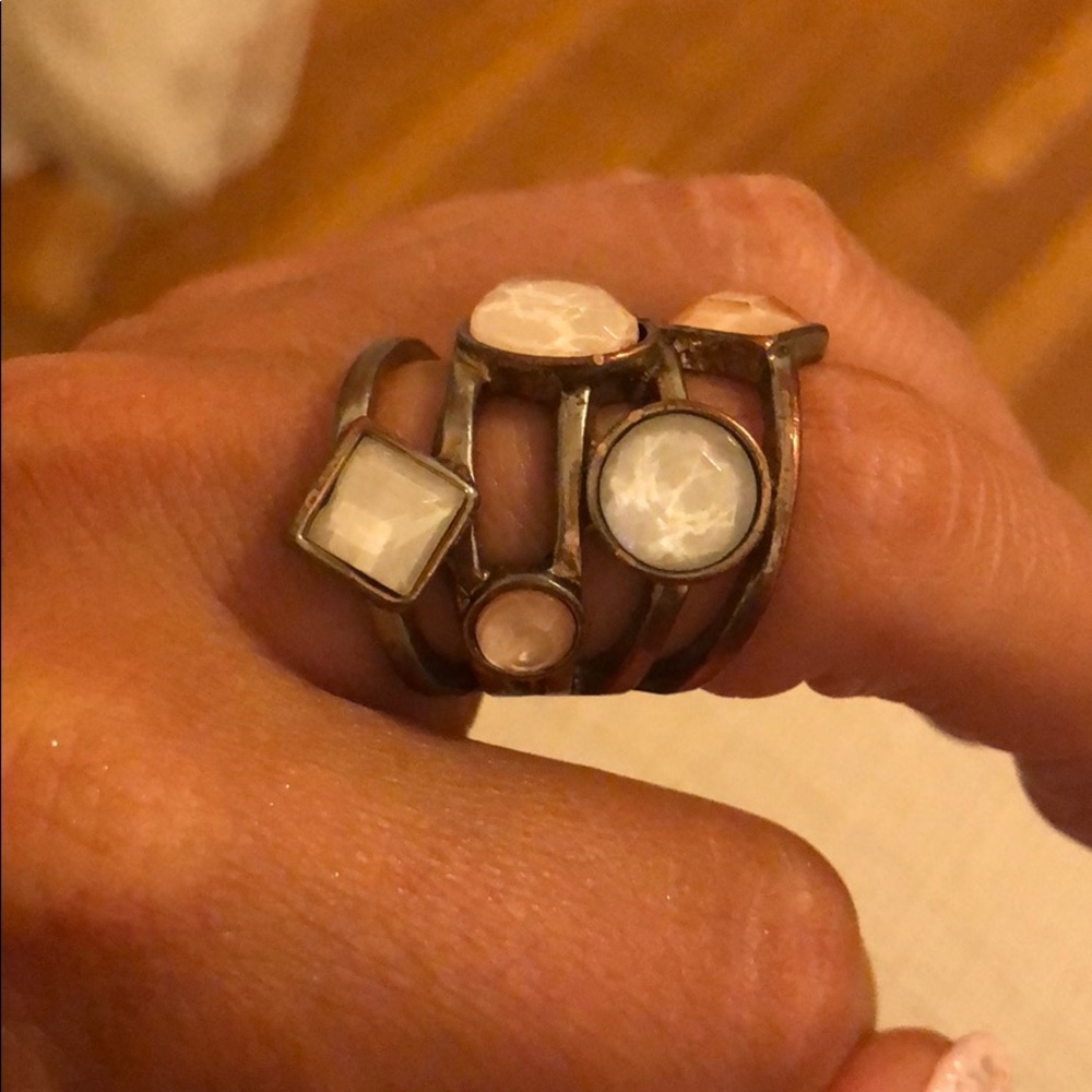 Cool statement ring - Picture 6 of 8